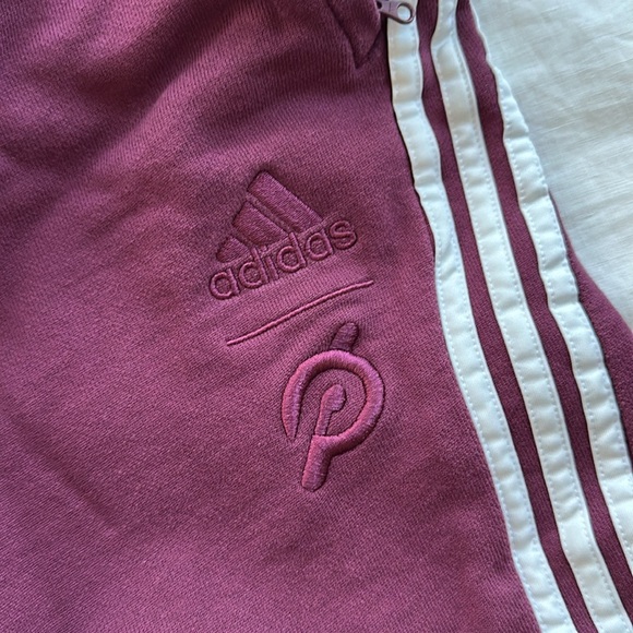 Adidas x Peloton XL joggers maroon - Picture 3 of 4